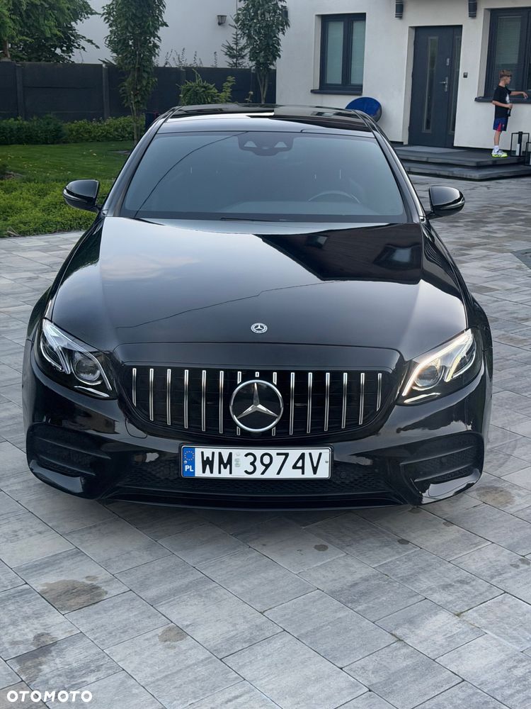 Mercedes-Benz Klasa E 300 9G-TRONIC - 25