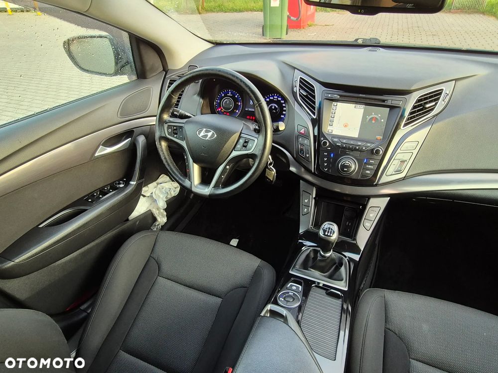 Hyundai i40 Kombi blue 1.7 CRDi Trend - 6