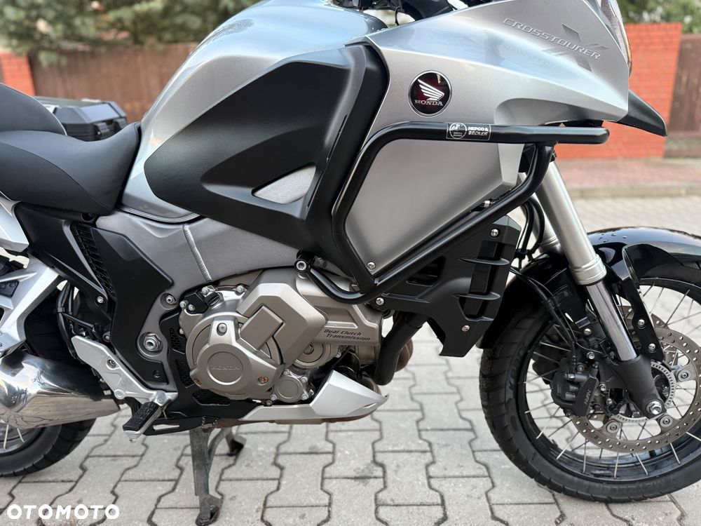 Honda VFR - 8