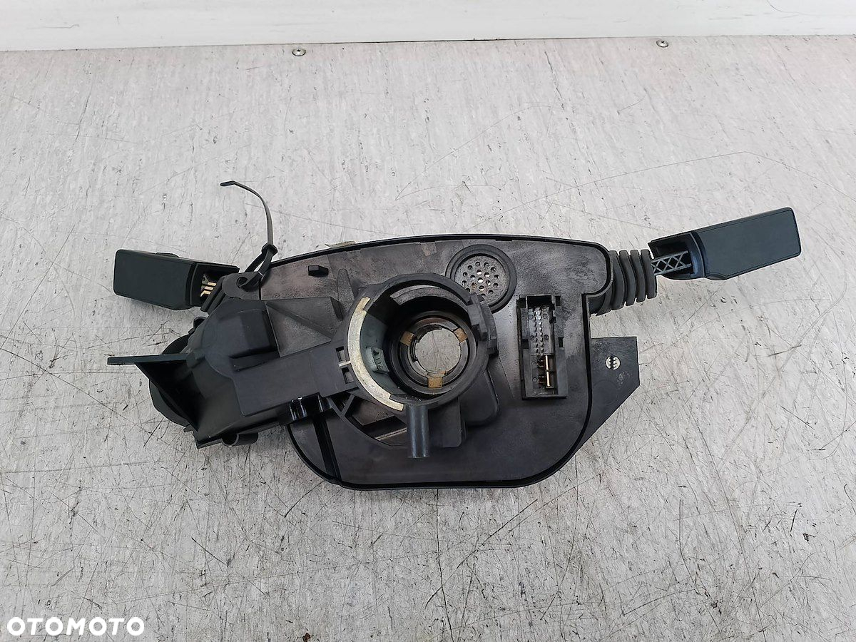 PRZEŁĄCZNIK ZESPOLONY OPEL VECTRA C 13162135DM 1.9 CDTI - 2