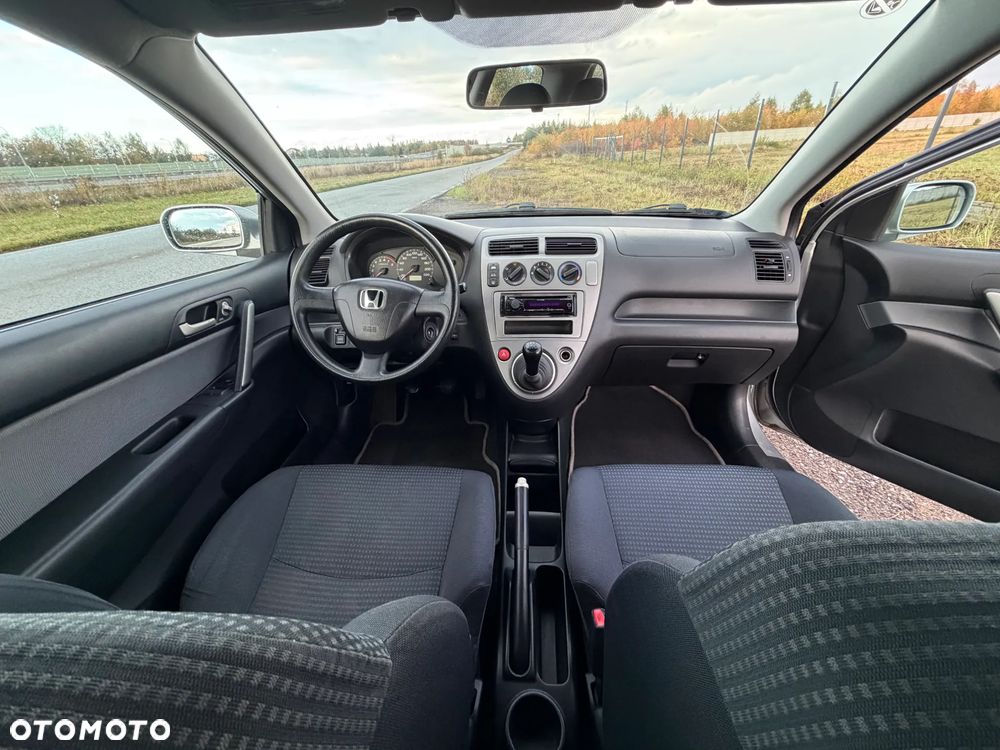 Honda Civic 1.6i LS - 16
