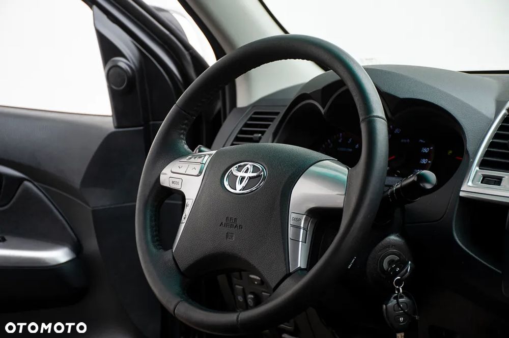 Toyota Hilux 3.0 D-4D Invincible - 15