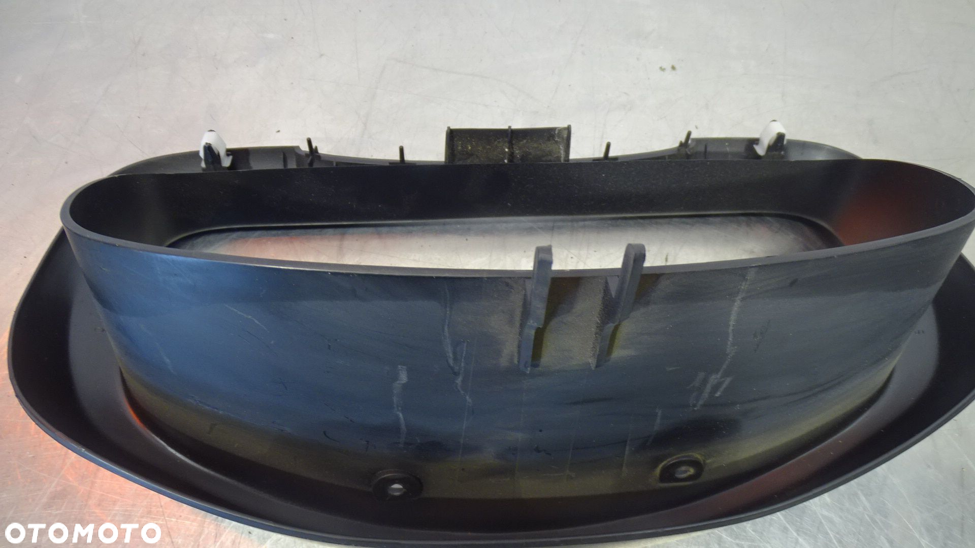 OBUDOWA LICZNIKA SUZUKI IGNIS 1.3 73311-80G10 - 2
