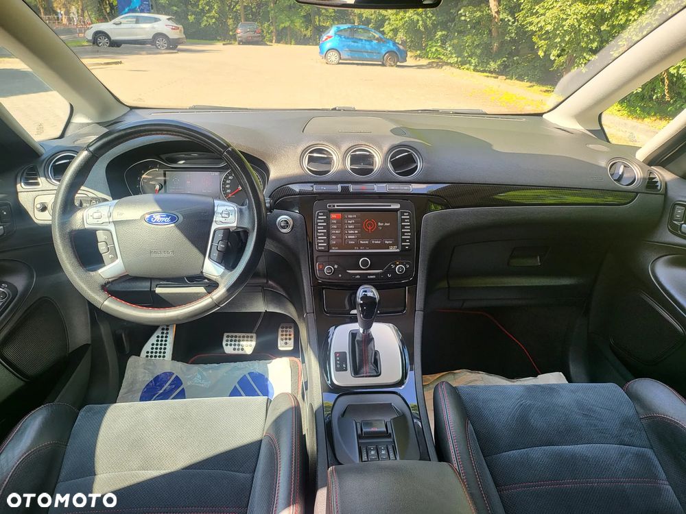 Ford S-Max 2.0 EcoBoost Titanium X - 27