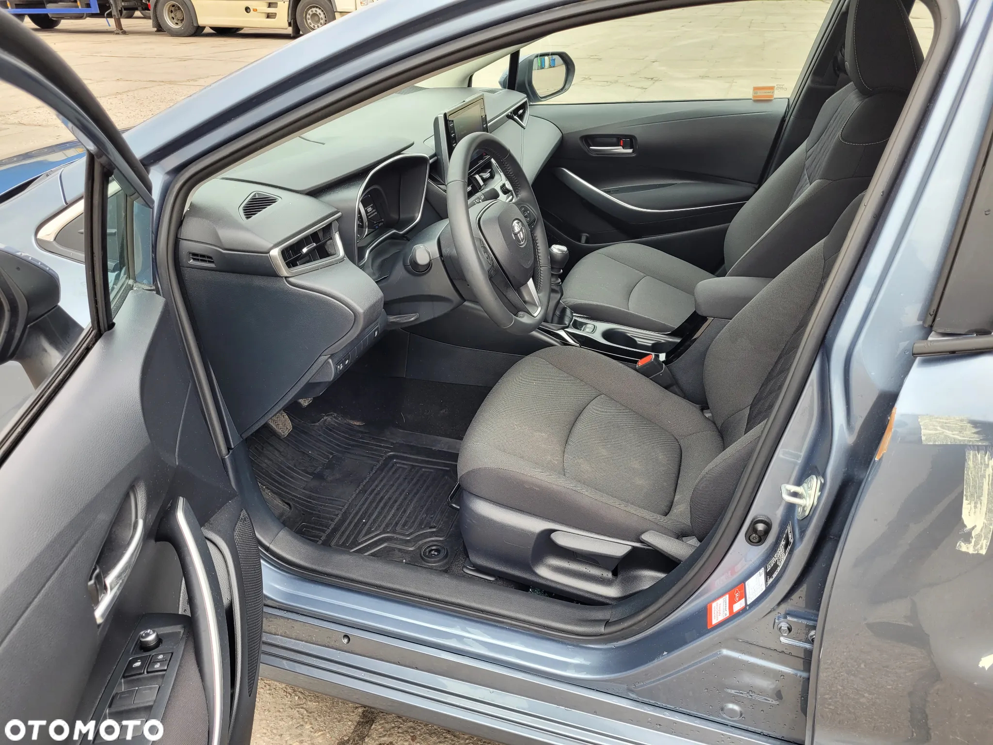 Toyota Corolla 1.5 Comfort - 6