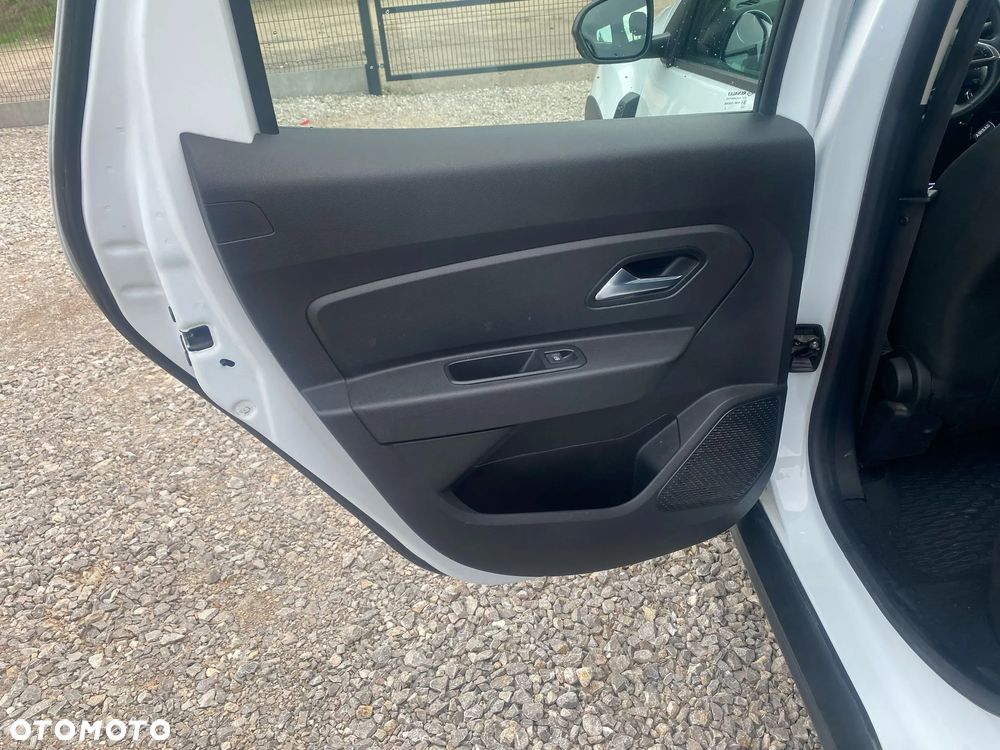 Dacia Duster 1.6 SCe S&S - 19