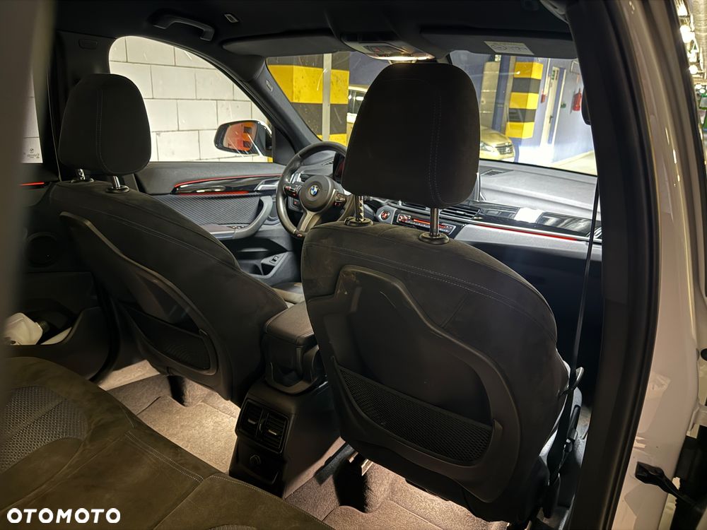 BMW X1 sDrive18i M Sport - 17