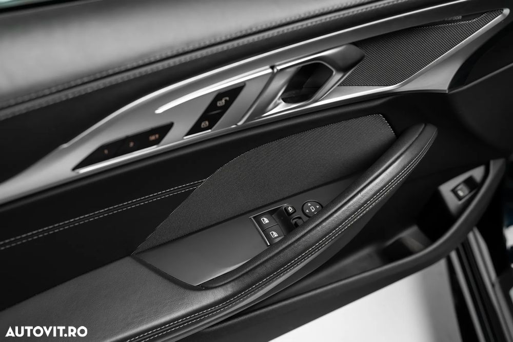 BMW M8 M850i xDrive - 15