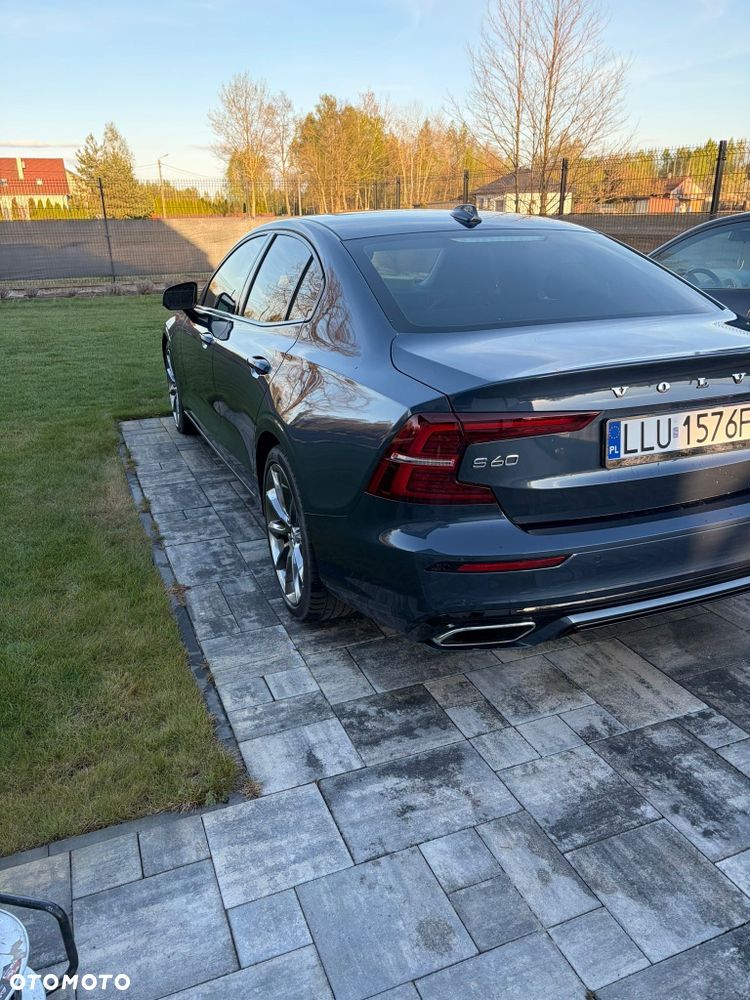 Volvo S60 - 2
