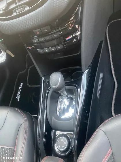 Peugeot 2008 PureTech 110 Stop&Start EAT6 GT-Line Edition - 30