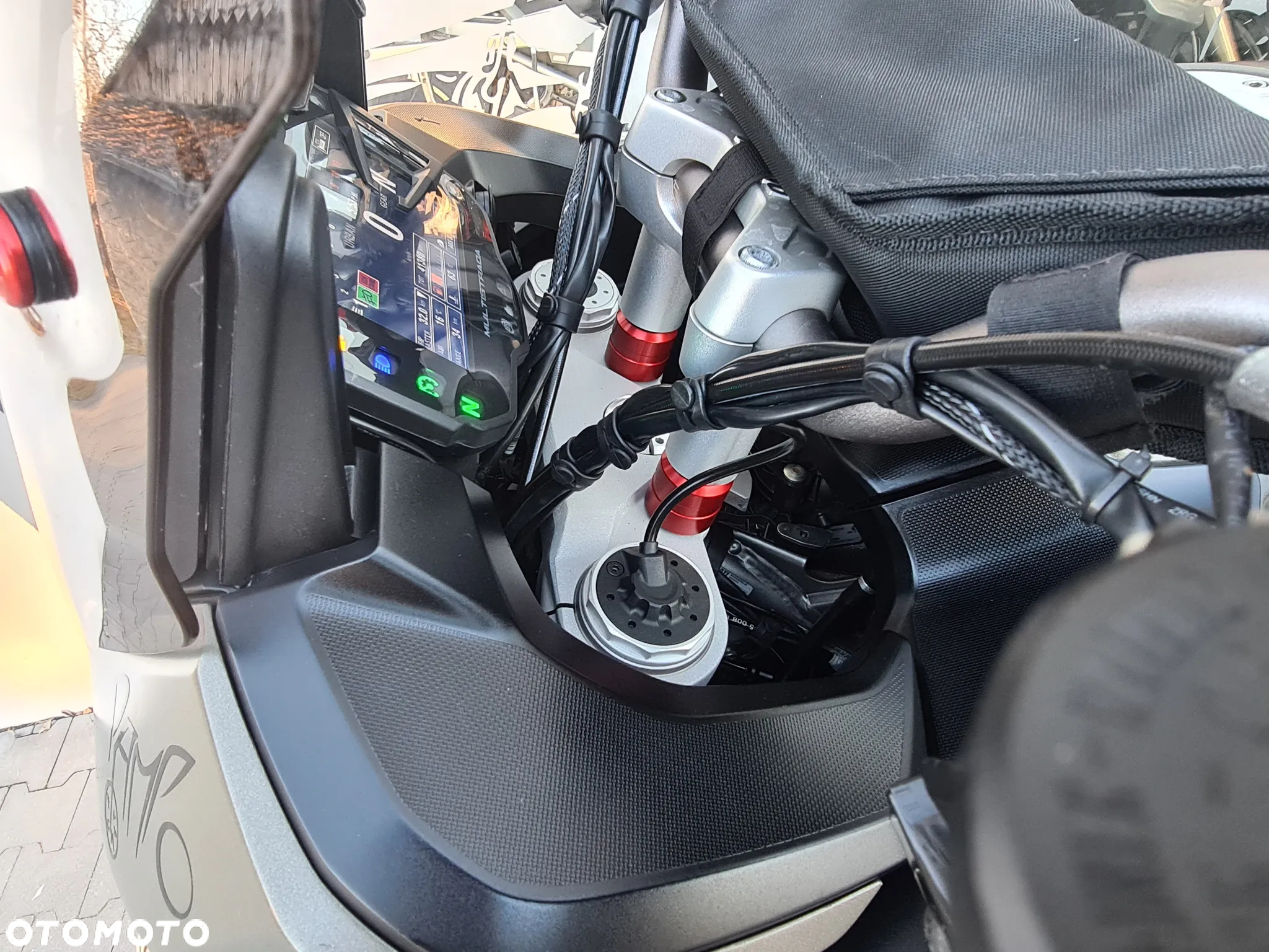 Ducati Multistrada - 12