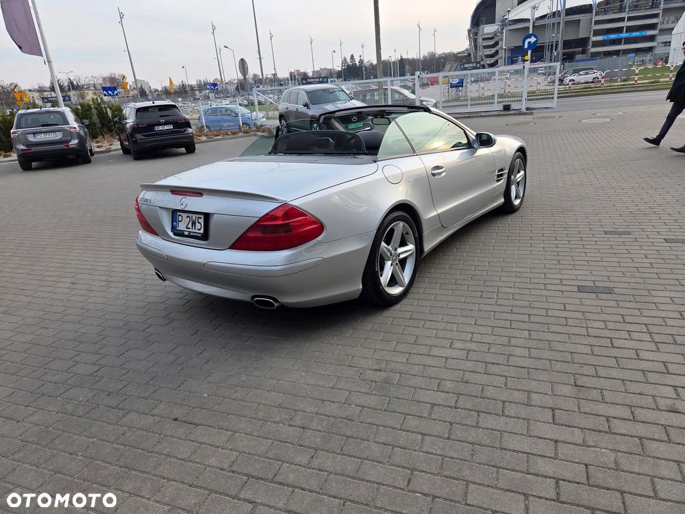 Mercedes-Benz SL - 22