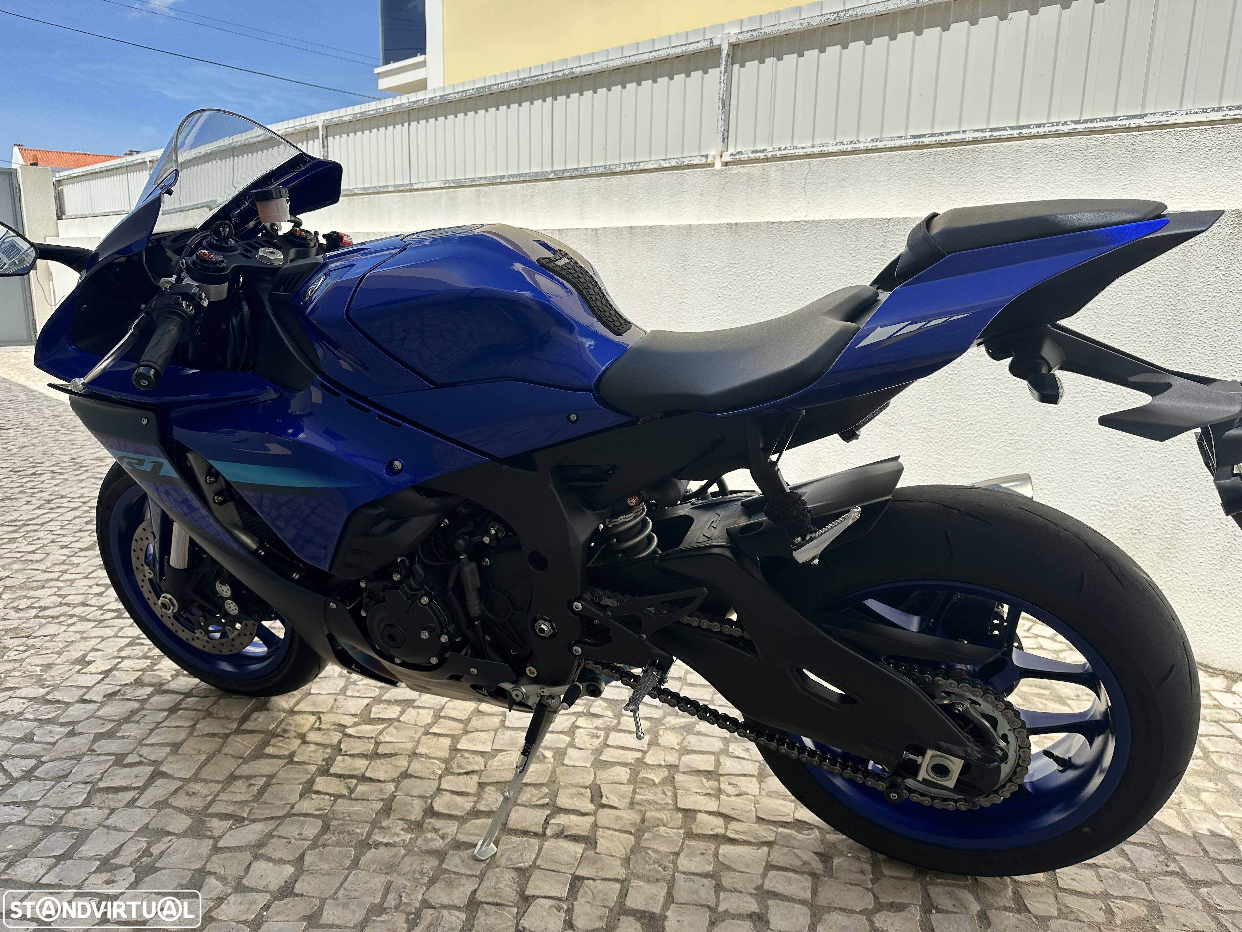 Yamaha YZF r1 modelo de 2024 - 9