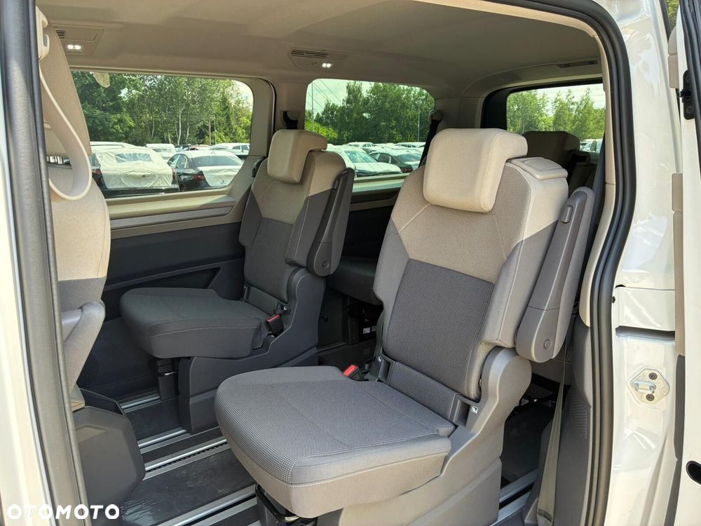 Volkswagen Multivan 2.0 TDI L2 Edition DSG - 18