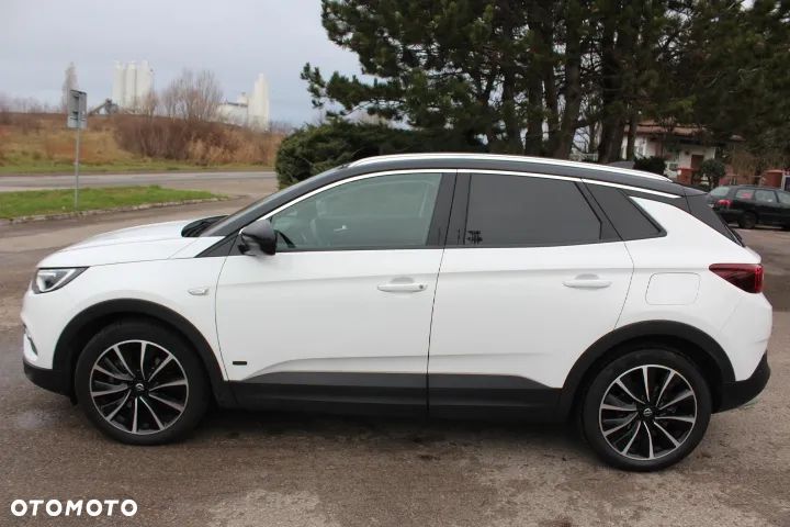 Opel Grandland X Plug-in-Hybrid 1.6 DI Start/Stop Ultimate - 2