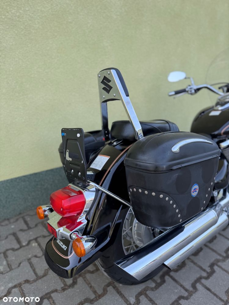 Suzuki VL 800 Volusia - 11