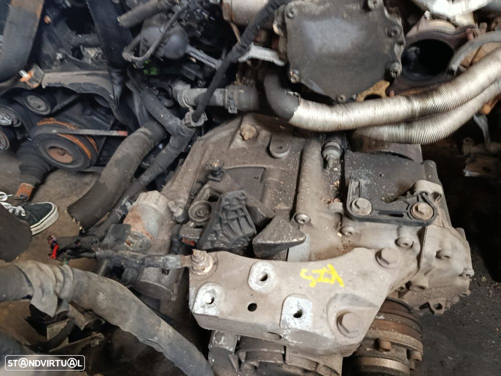 Caixa de velocidades Volkswagen GTi 2.0 TSi REF: KZS - 2