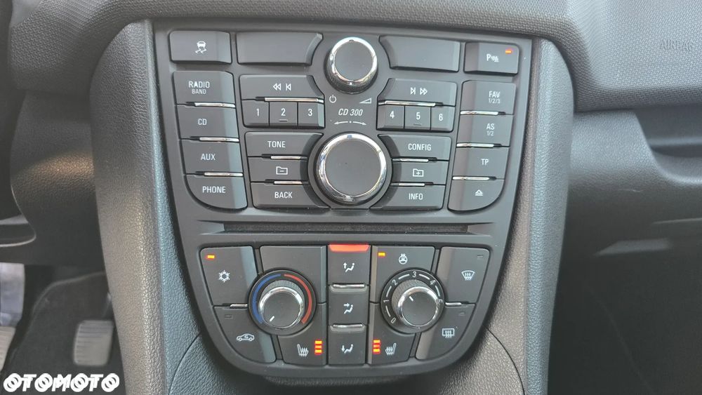 Opel Meriva 1.4 150 Jahre - 32