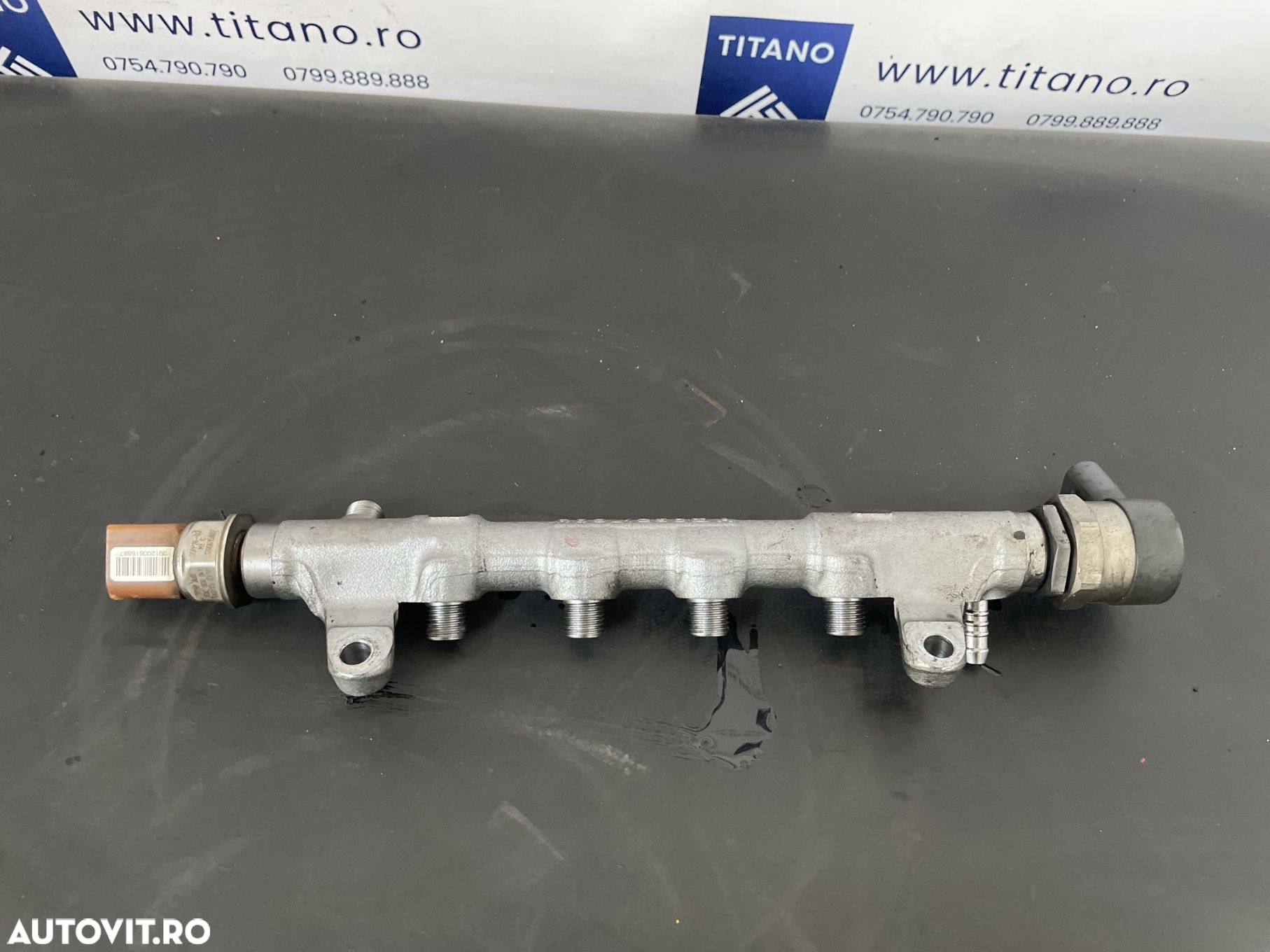 Rampa injectoare cu senzor VW Passat B7 2.0TDI - 2