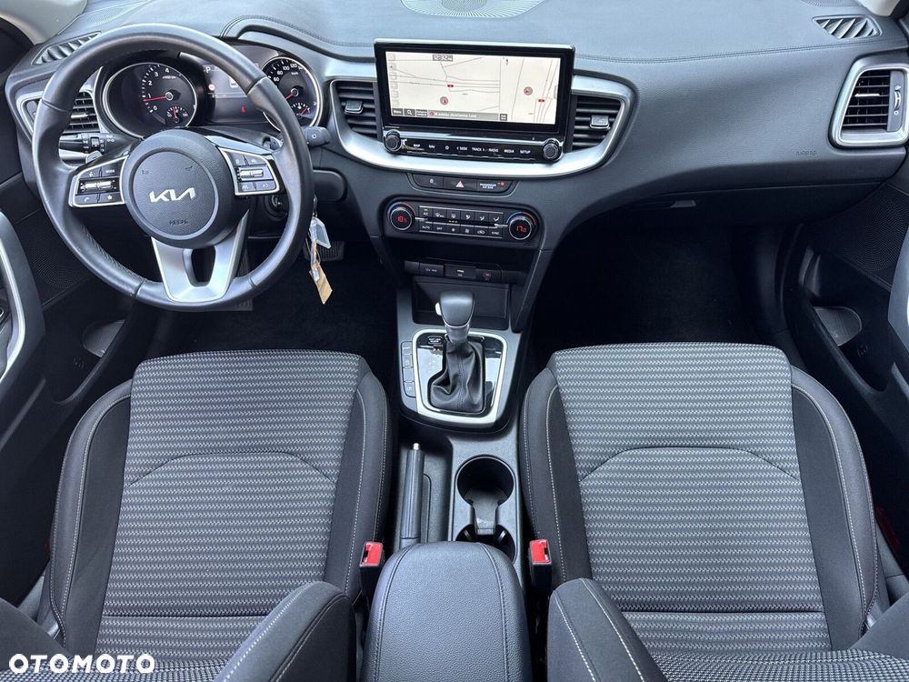 Kia Ceed 1.5 T-GDI M DCT - 15