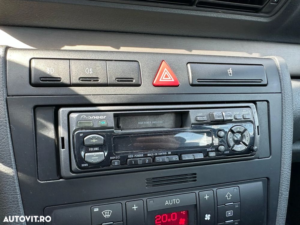Audi A4 Avant 2.0 FSI - 18
