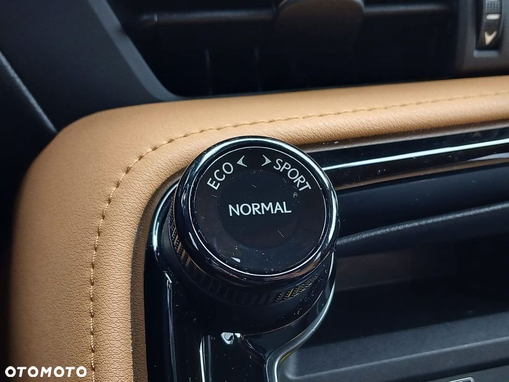 Lexus NX 350h Prestige AWD - 30