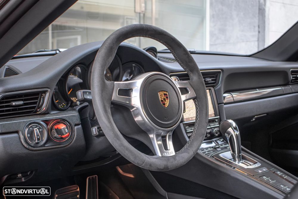 Porsche 911 (991) GT3 - 9