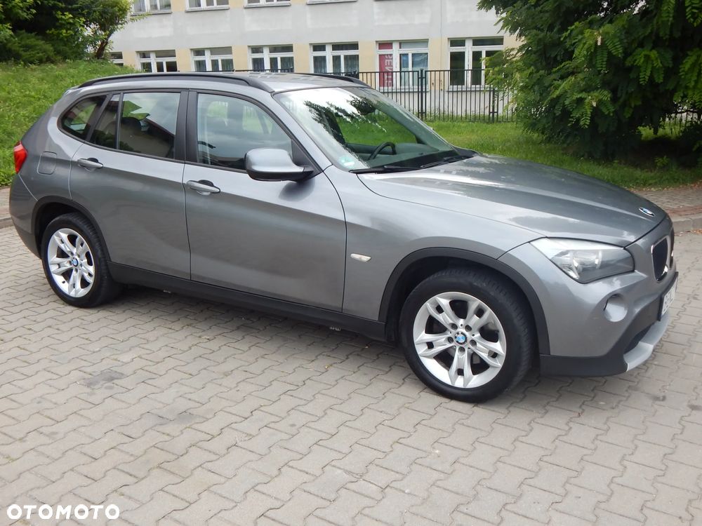 BMW X1 sDrive20i Sport Line - 28