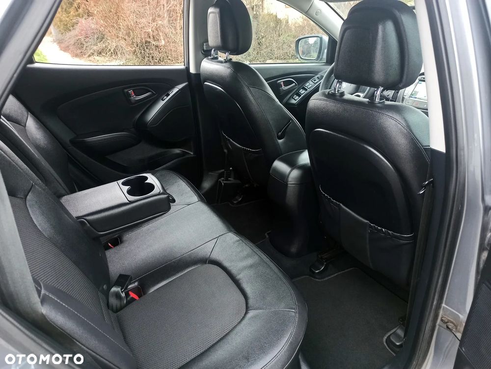 Hyundai ix35 1.7 CRDi 2WD Fifa World Cup Edition - 22