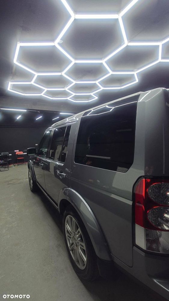 Land Rover Discovery 3.0 SD V6 HSE - 5