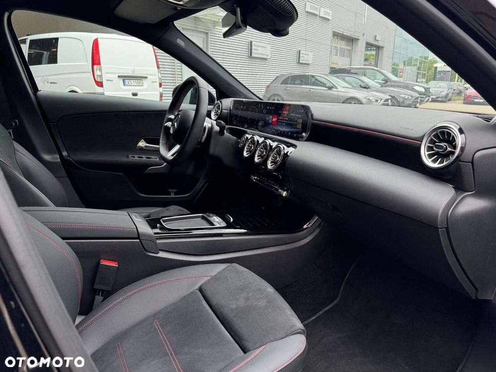 Mercedes-Benz Klasa A 200 AMG Line 7G-DCT - 20