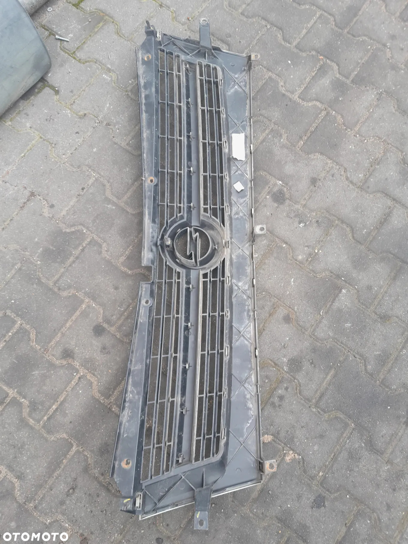 Atrapa grill Opel Movano II 07r - 2