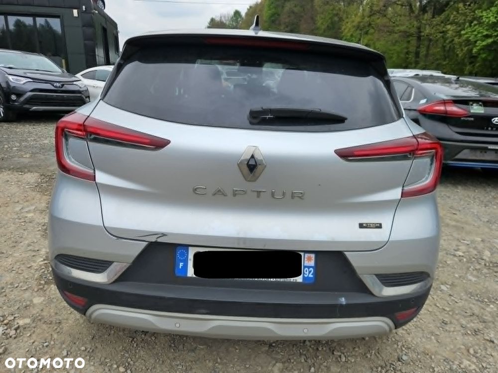 Renault Captur E-TECH Full 145 TECHNO FAST TRACK - 11