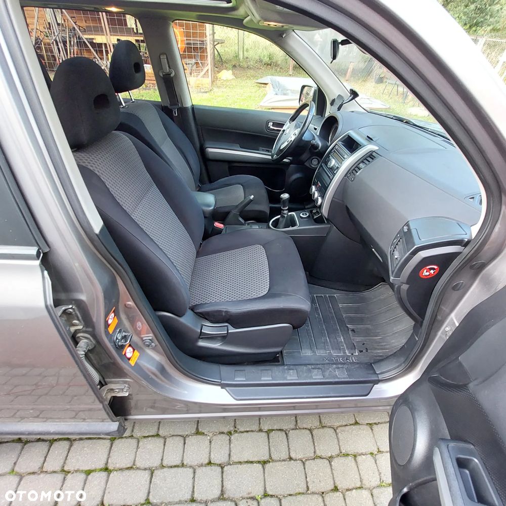 Nissan X-Trail 2.0 dCi SE - 13