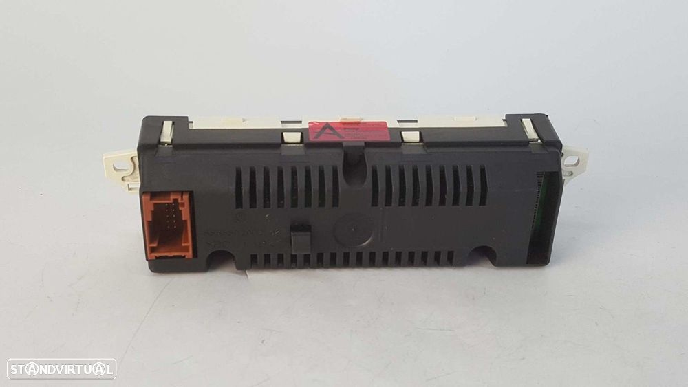 TELA/ECRÃ MULTIFUNÇÕES PEUGEOT PARTNER KOMBI PREMIUM - 7