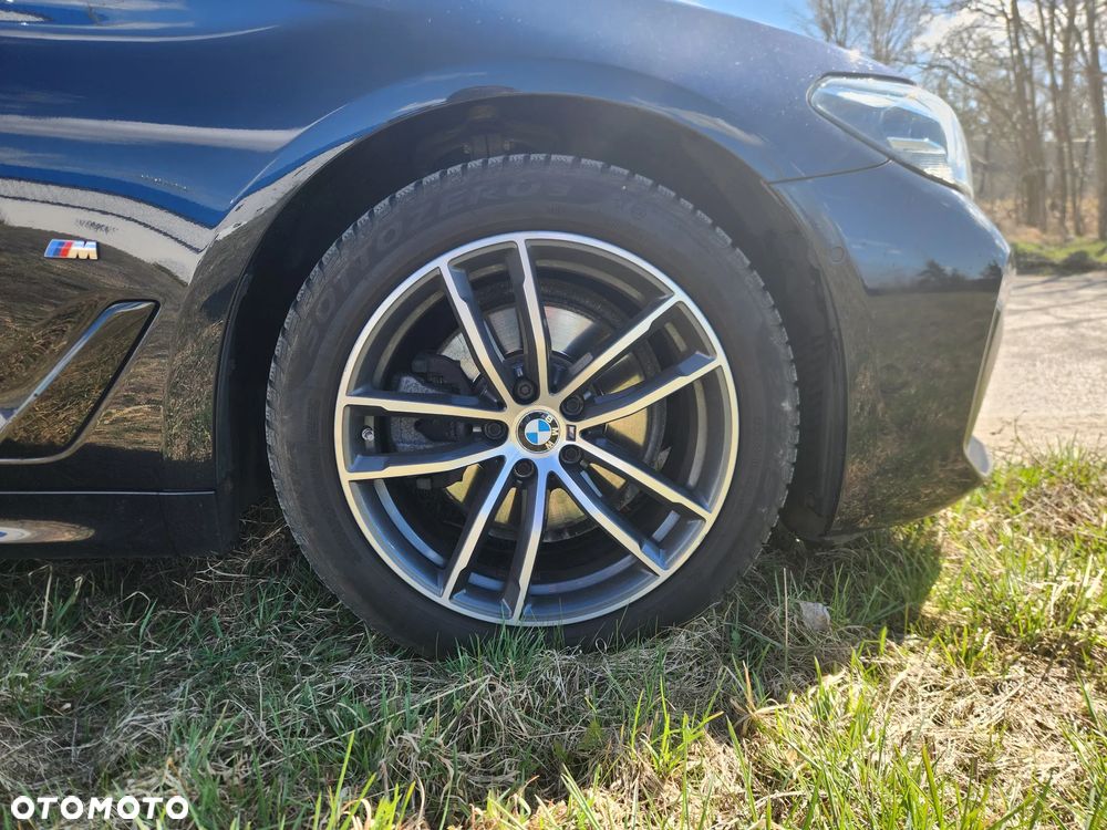 BMW Seria 5 520d MHEV - 8