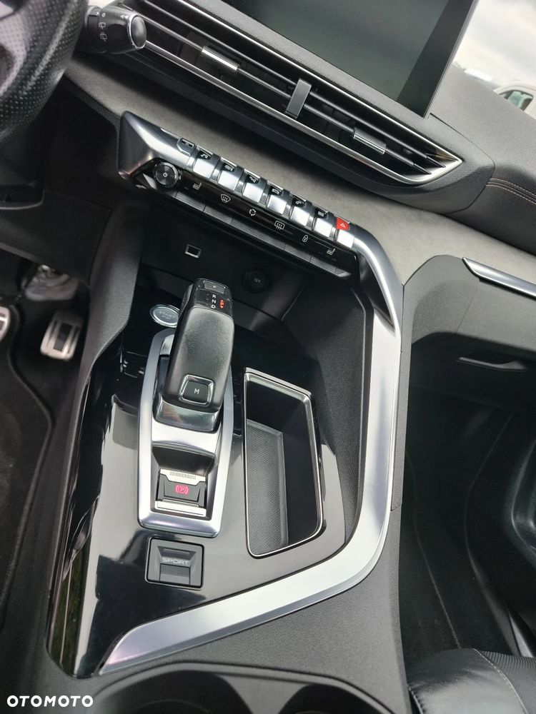 Peugeot 3008 BlueHDi 180 Stop & Start EAT6 GT - 35