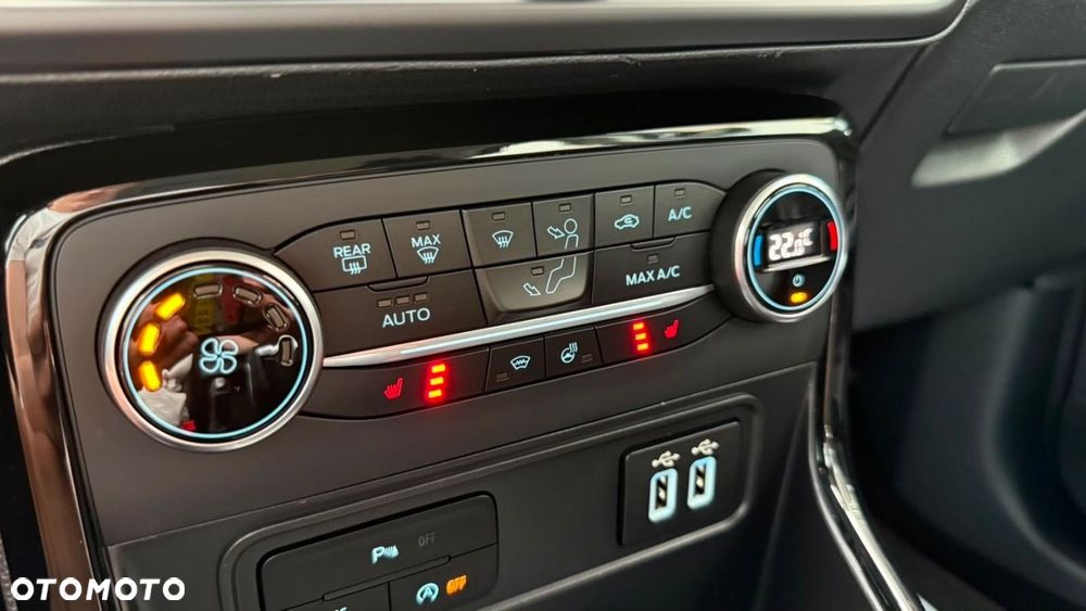 Ford EcoSport - 24
