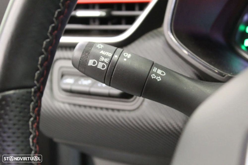 Renault Clio 1.0 TCe RS Line - 17