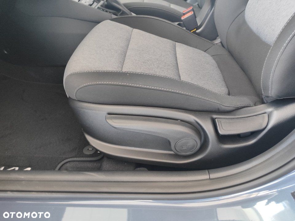 Kia Stonic - 10
