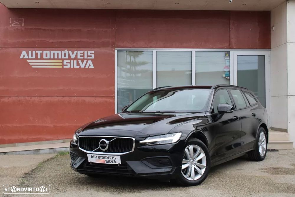 Volvo V60 2.0 B4 Momentum Core Geartronic - 1