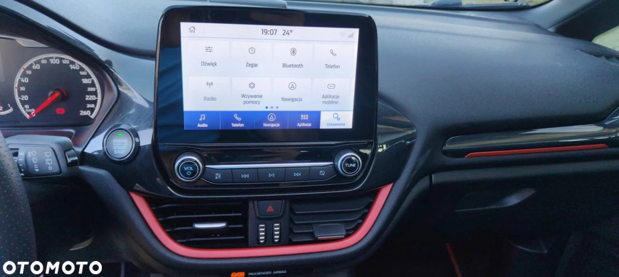 Ford Fiesta 1.0 EcoBoost S&S ST-LINE - 33
