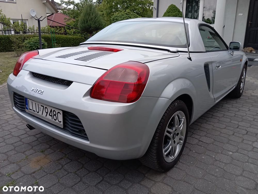 Toyota MR2 1.8 VVT-i - 2