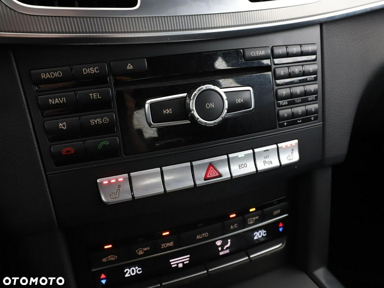 Mercedes-Benz Klasa E 200 9G-TRONIC Avantgarde - 25