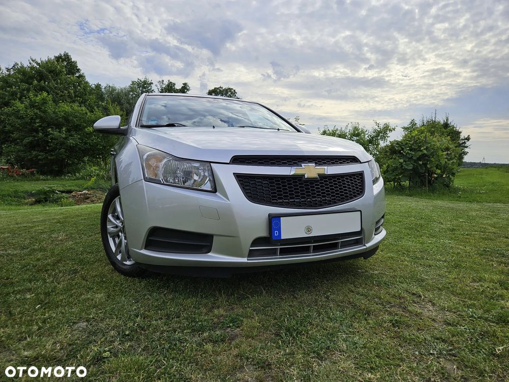 Chevrolet Cruze - 20