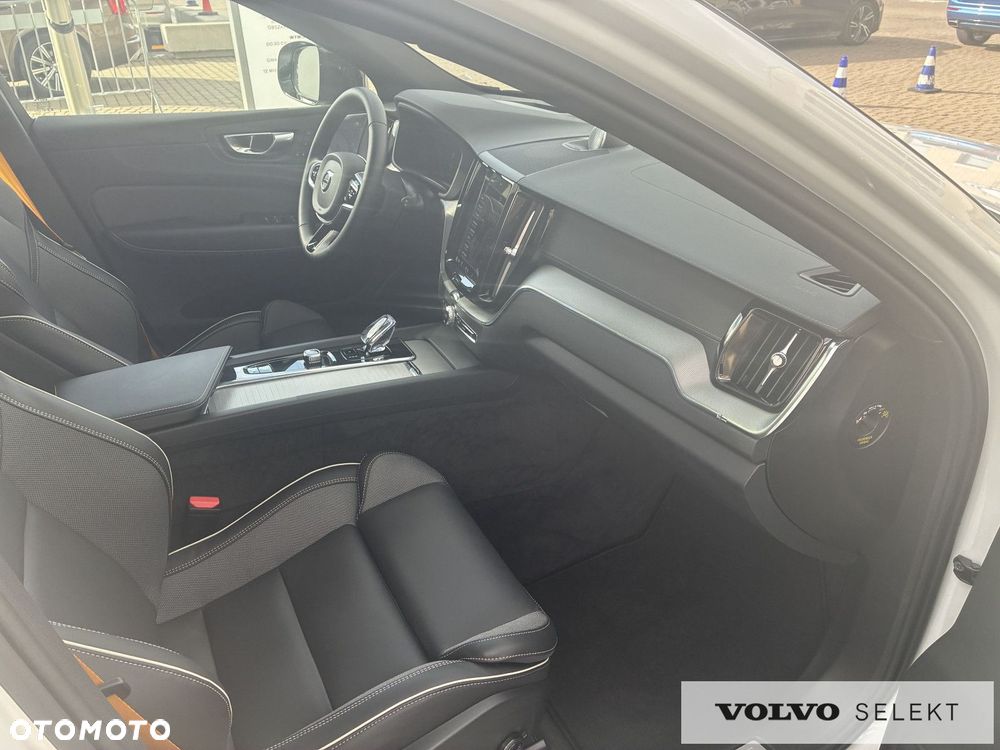 Volvo XC 60 - 8