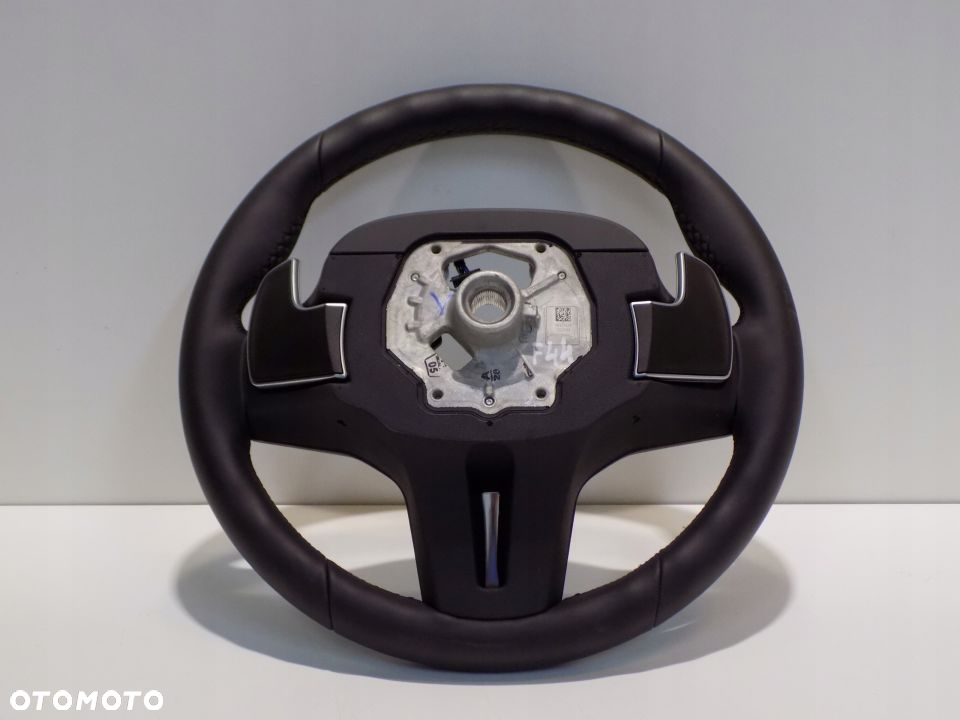 BMW F40 F44 KIEROWNICA SKÓRA ŁOPATKI MULTIF M-PAK - 10