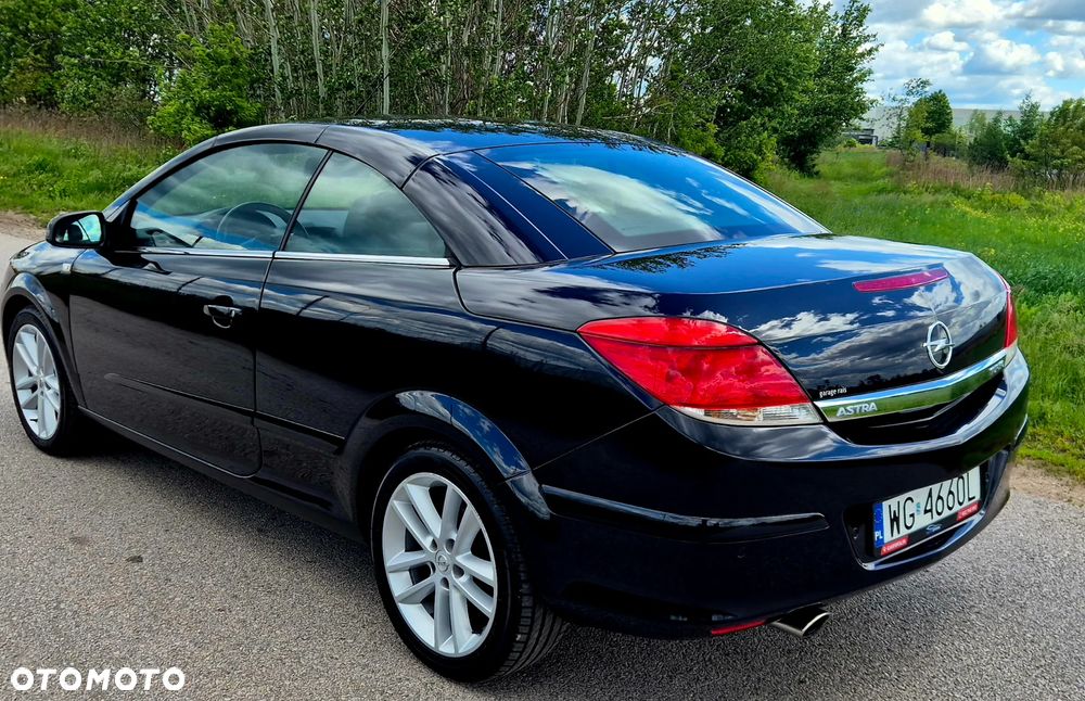 Opel Astra - 4