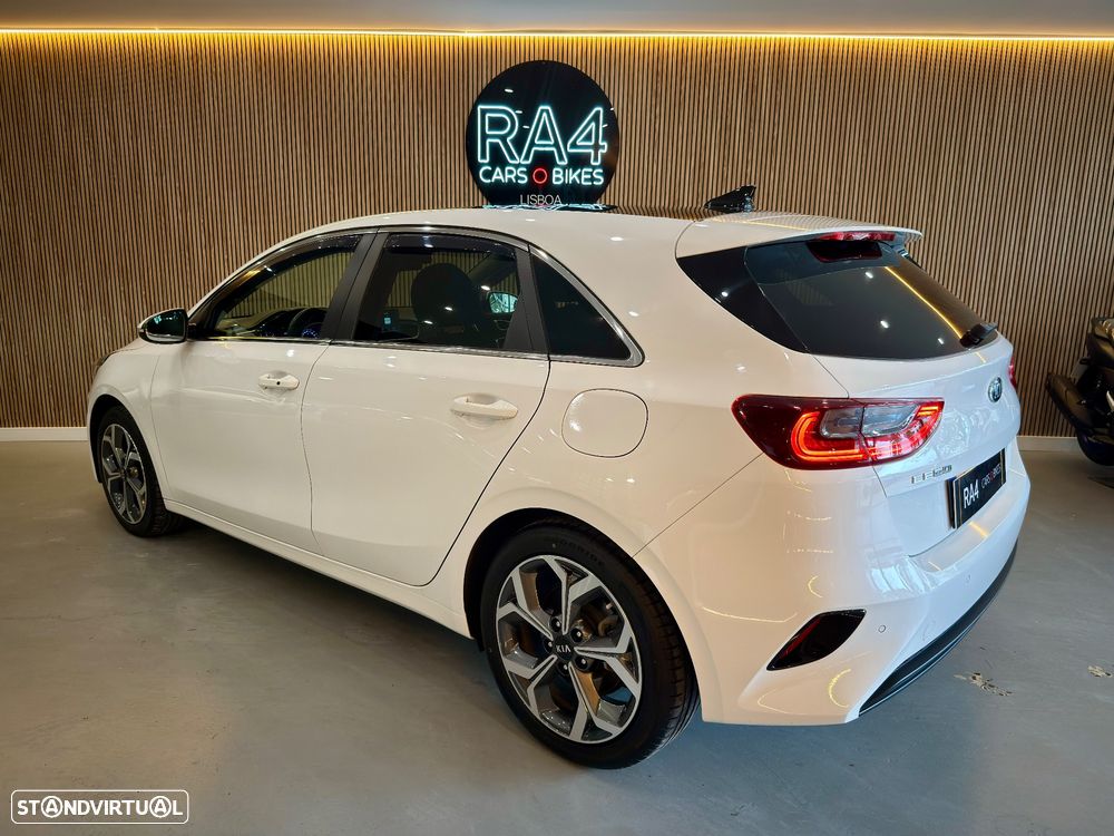 Kia Ceed 1.6 CRDi TX - 21