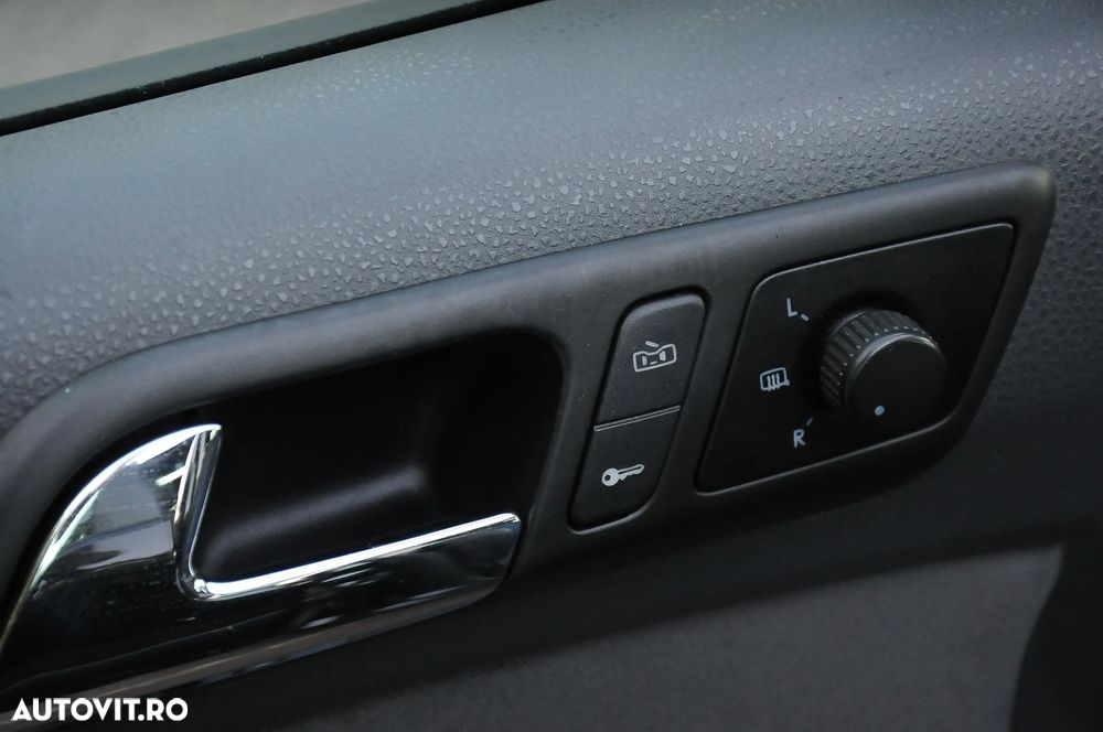 Volkswagen Polo - 12